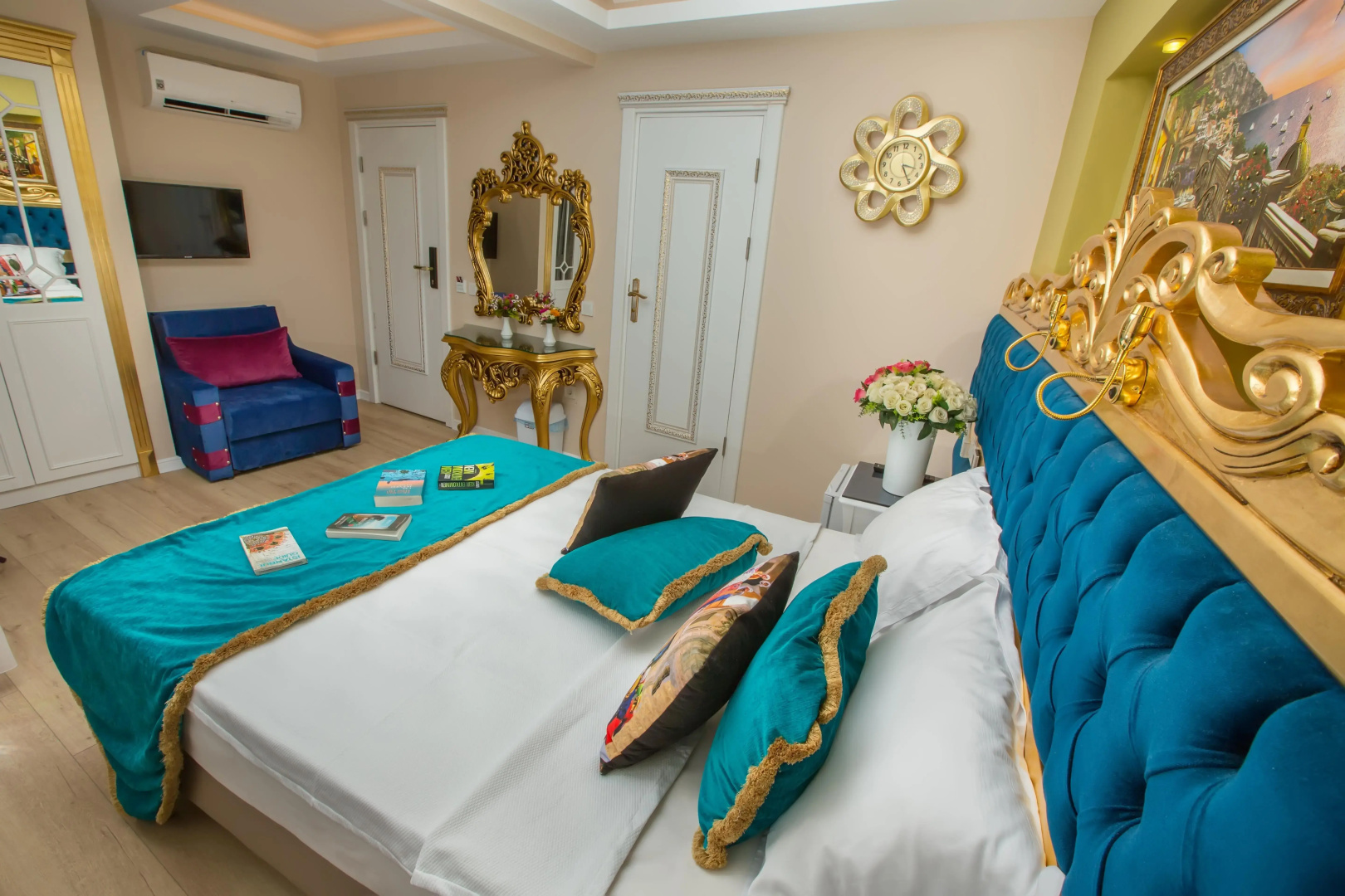 Photo - Atlantis Royal Hotel
