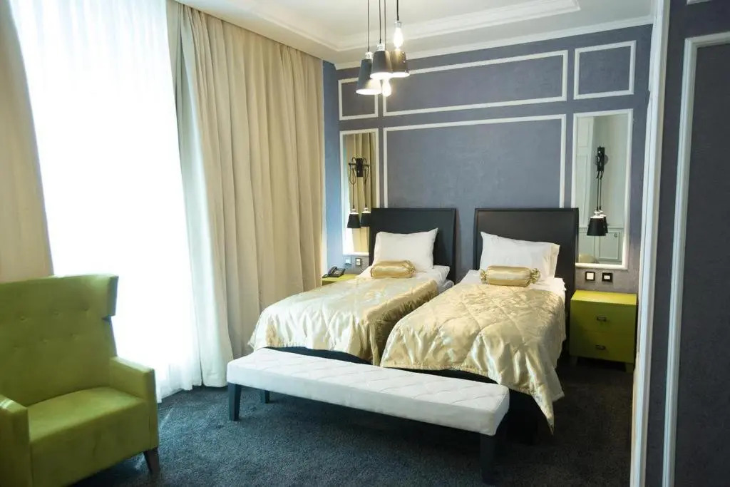 Photo - Dondar Hotel Formula 1 View