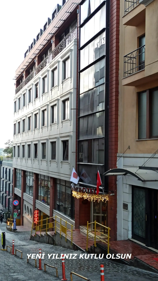 Photo - Taksim Metropark Hotel