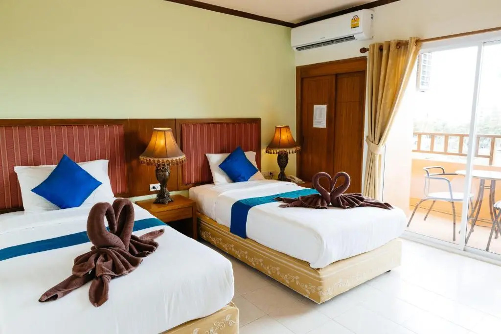 Photo - Thipurai Beach Hotel
