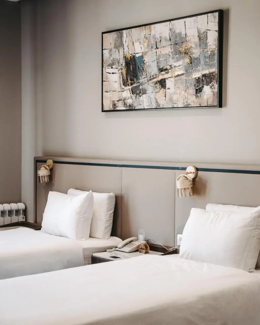 Photo - Port Marine Hotel By HOLLYWOOD