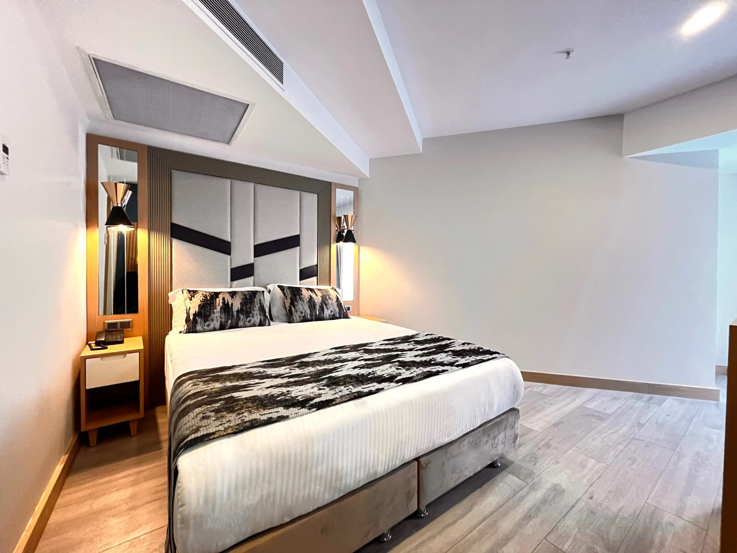 Photo - Downtown Sirkeci Hotel