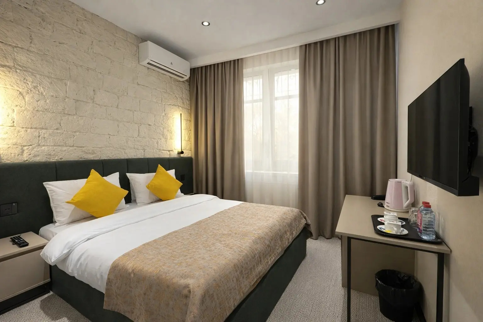 Foto - Twelve Inn Hotel