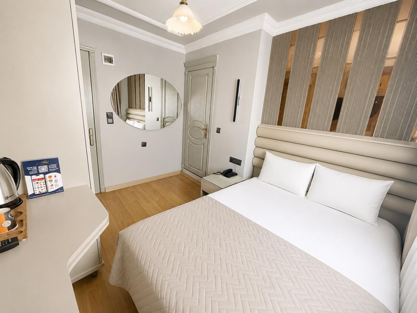 Foto - Crowned Plus Hotel