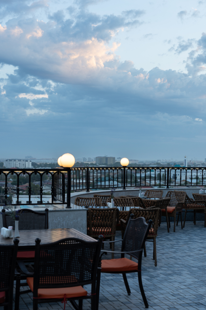 Photo - Shamsan Airport Hotel