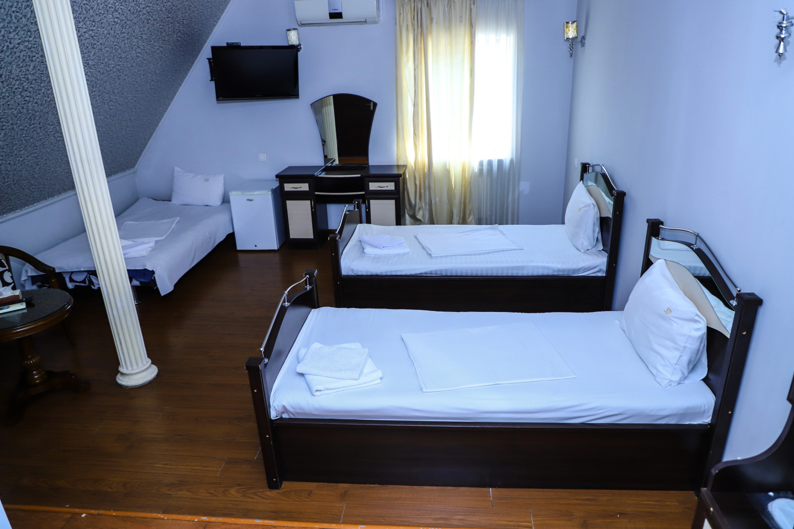 Photo - SD David Hotel