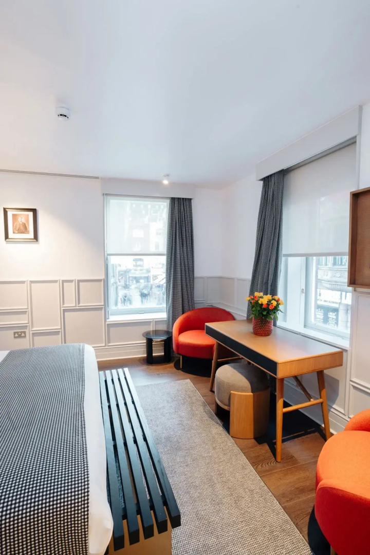 Photo - Leicester House Hotel