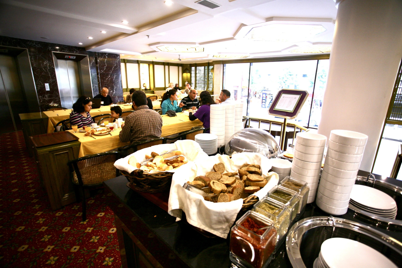 Photo - Istanbul Royal Hotel