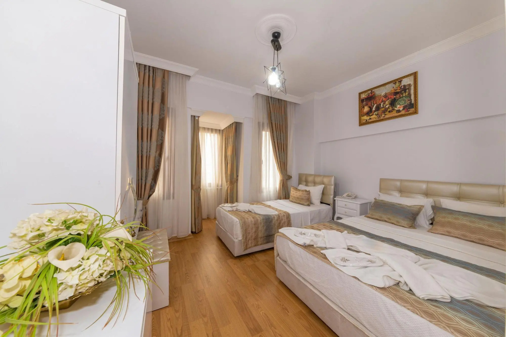 Photo - Rosalie Palace Hotel