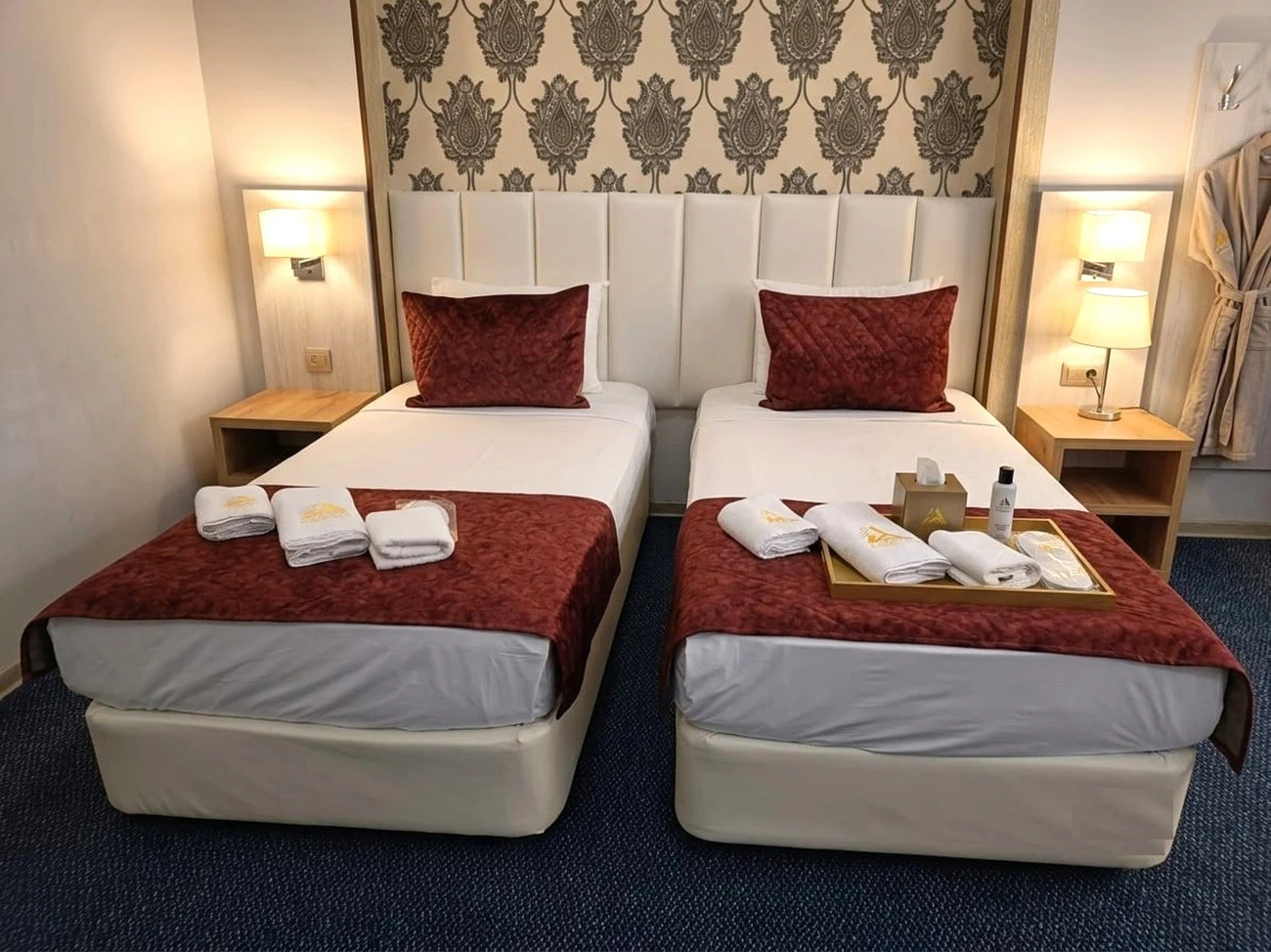 Photo - Amazon Hotel - Free Massage