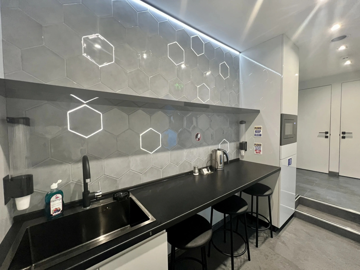 Photo - Galaxy inn Luxury hostel in center