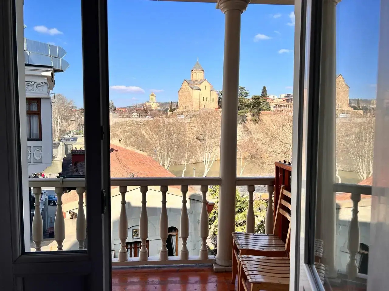 Foto - Tbil Inn Hotel