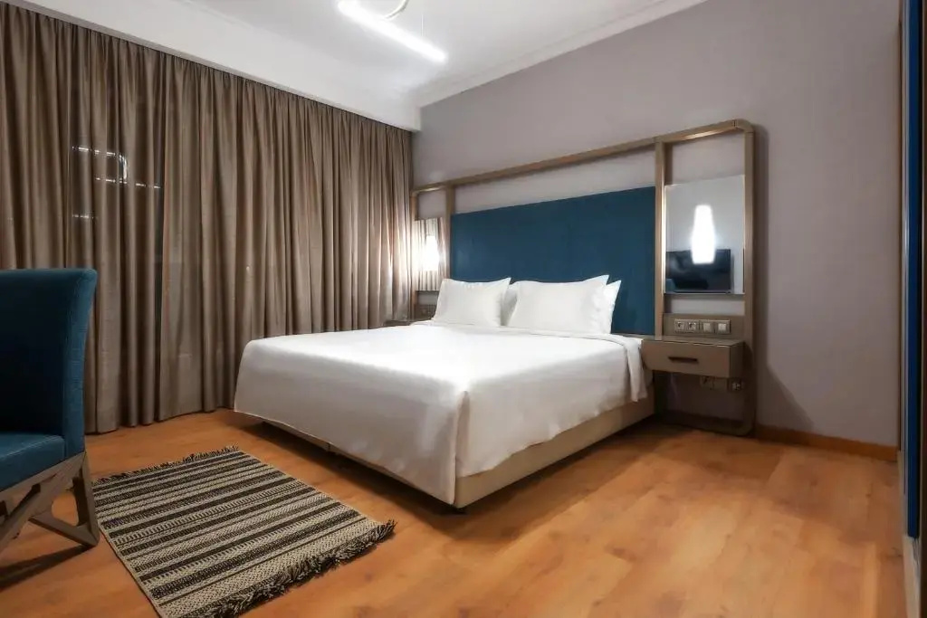 Photo - Nile Suites Plaza Apartments