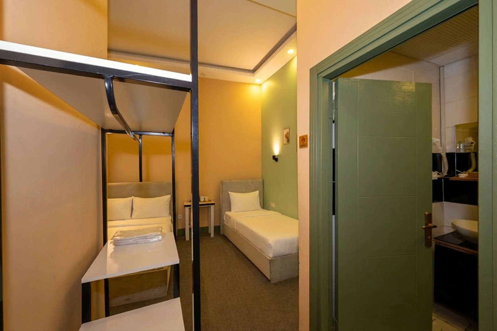 Photo - Rafinn Hotel