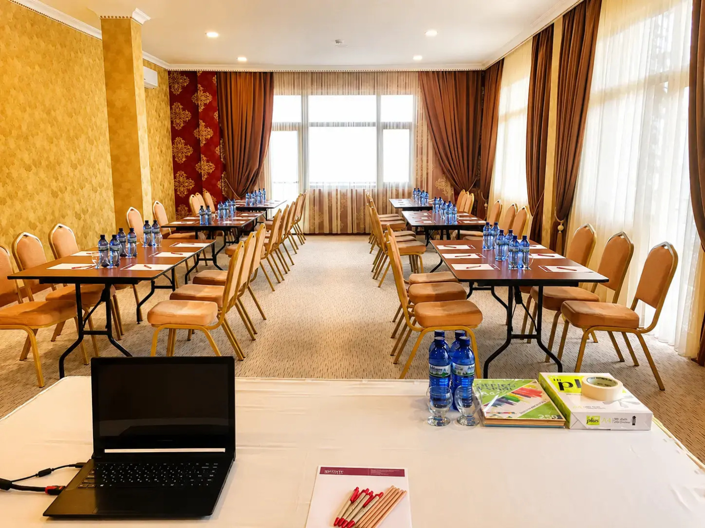 Photo - Hotel Sputnik Batumi Hotel