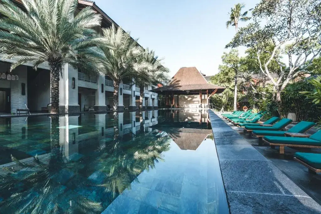 Foto - Puri Santrian Beach Resort And Spa