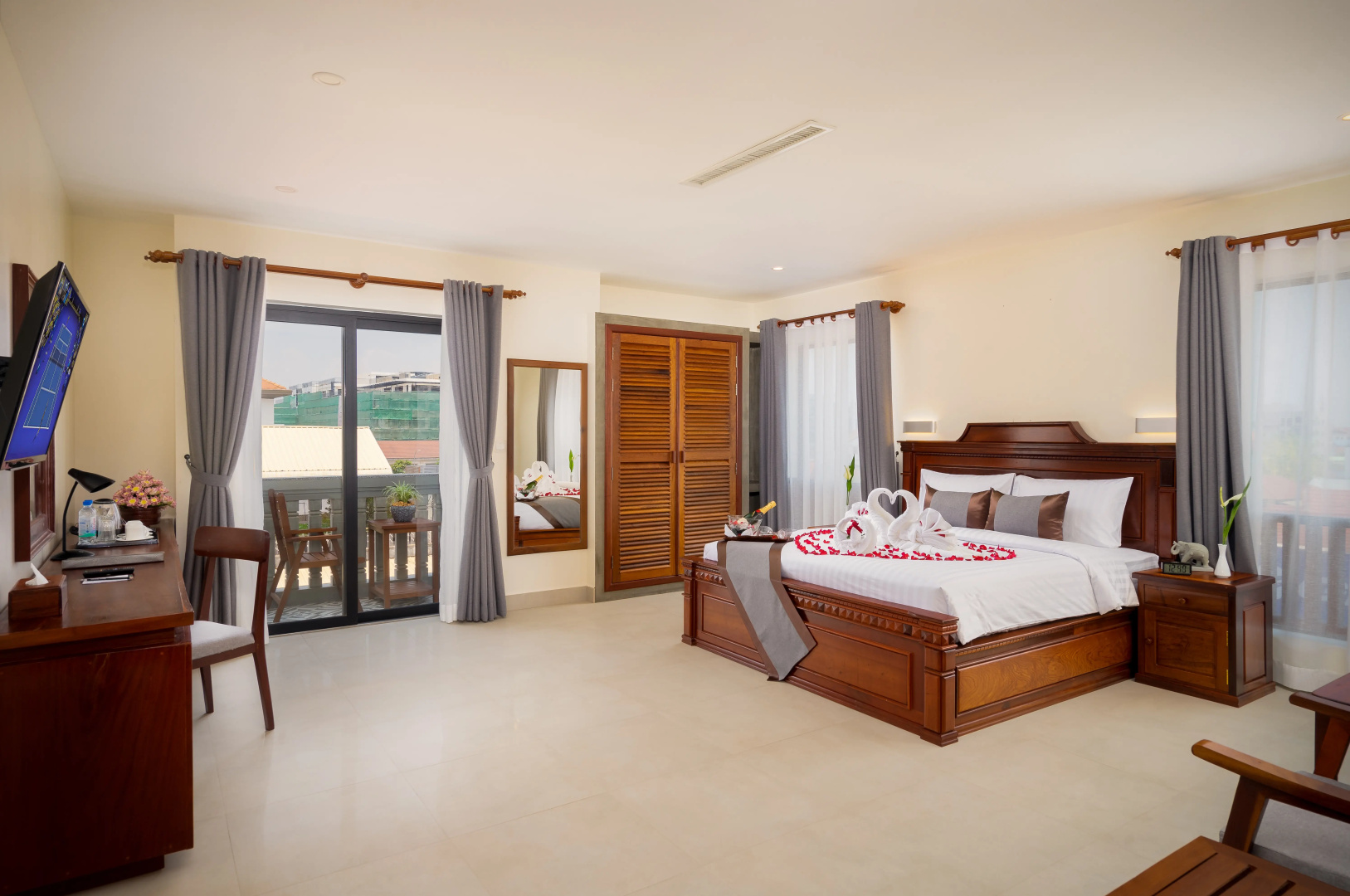 Photo - Mony Reach Angkor Hotel