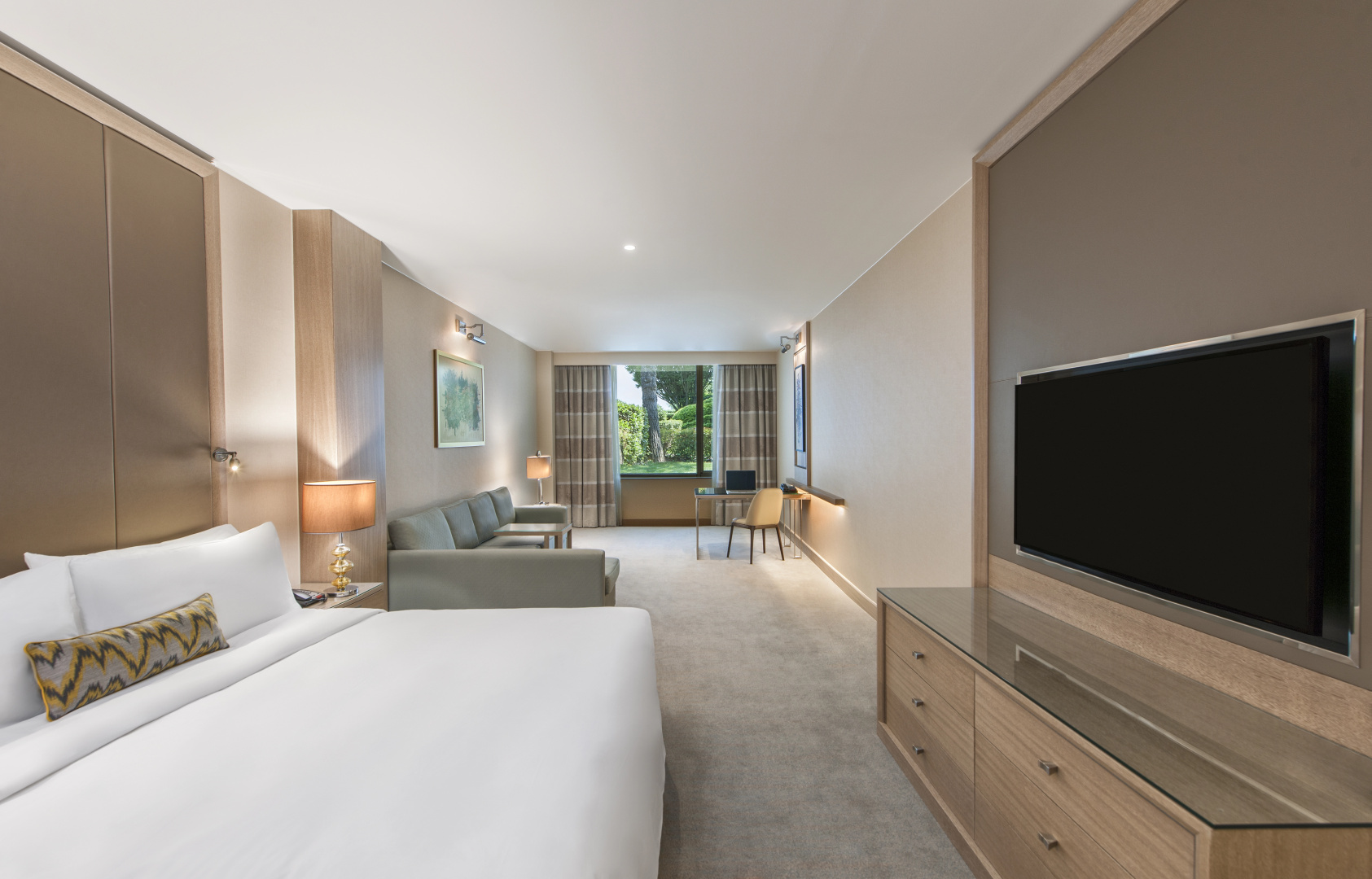 Photo - Renaissance Polat Istanbul Hotel