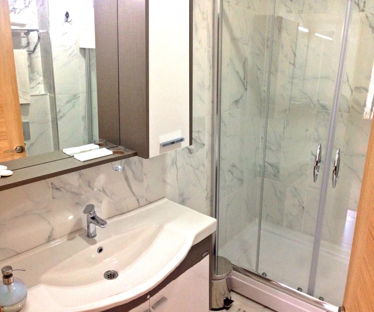 Foto - Naz Wooden House Inn