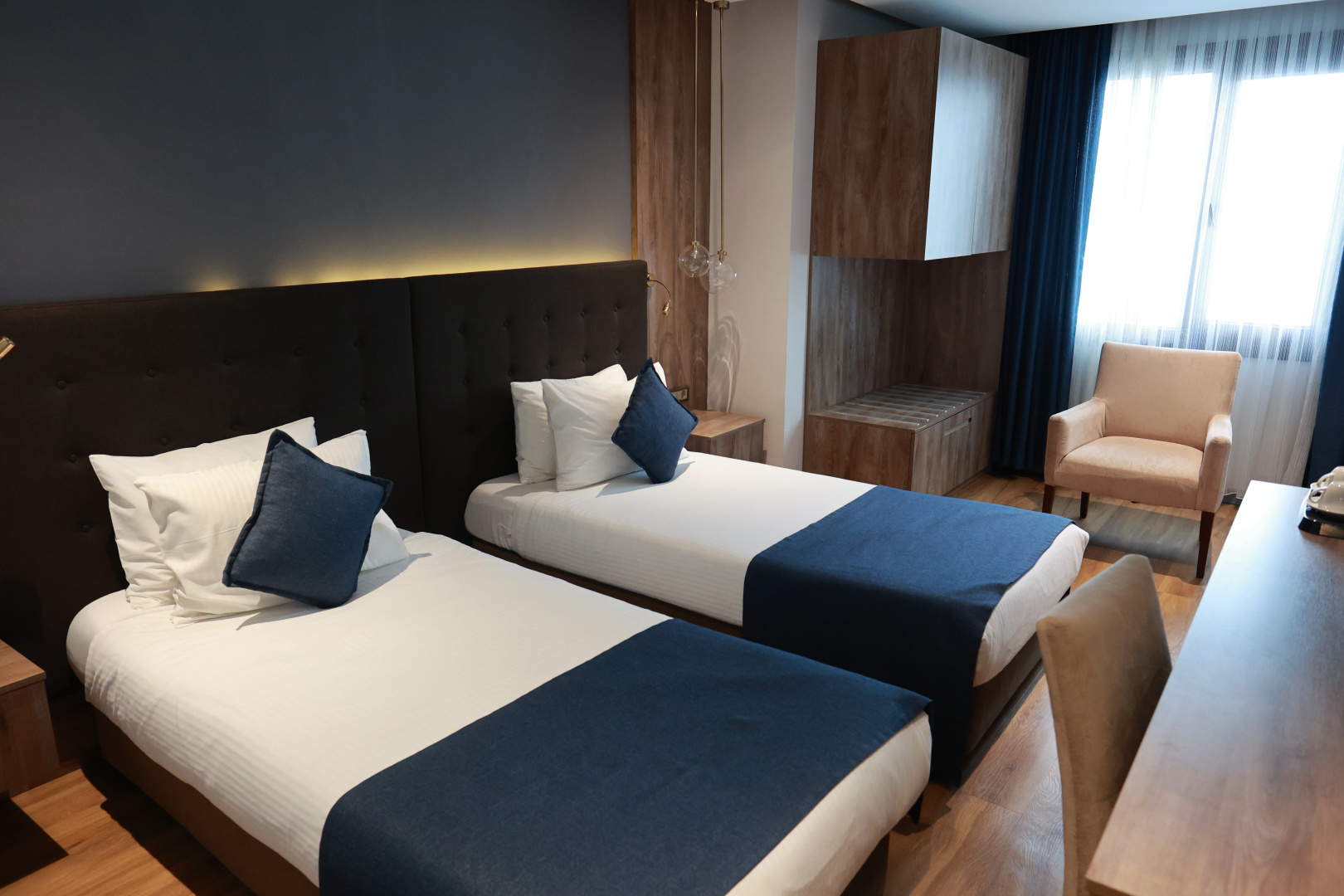 Photo - Revia Square Hotel