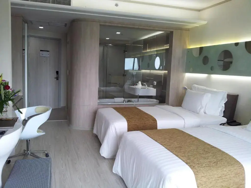 Foto - Pattaya Discovery Beach Hotel - SHA Extra Plus