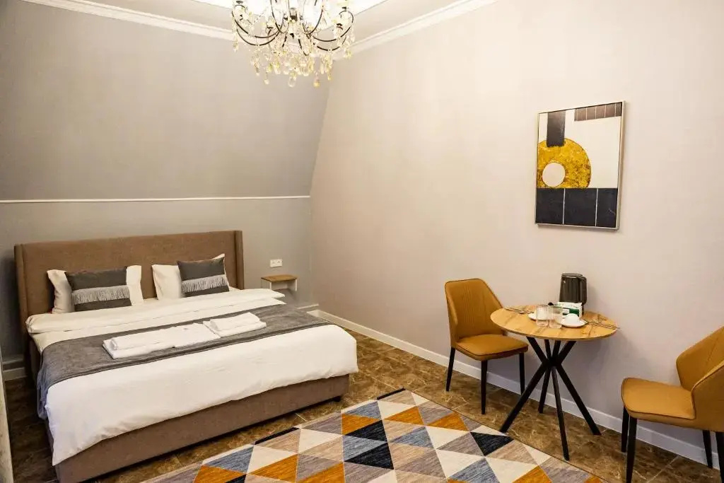 Photo - AVANT Hotel