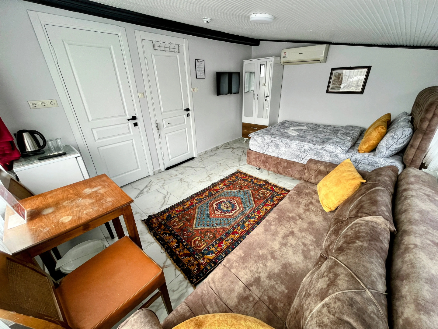 Photo - Pembe Hotel