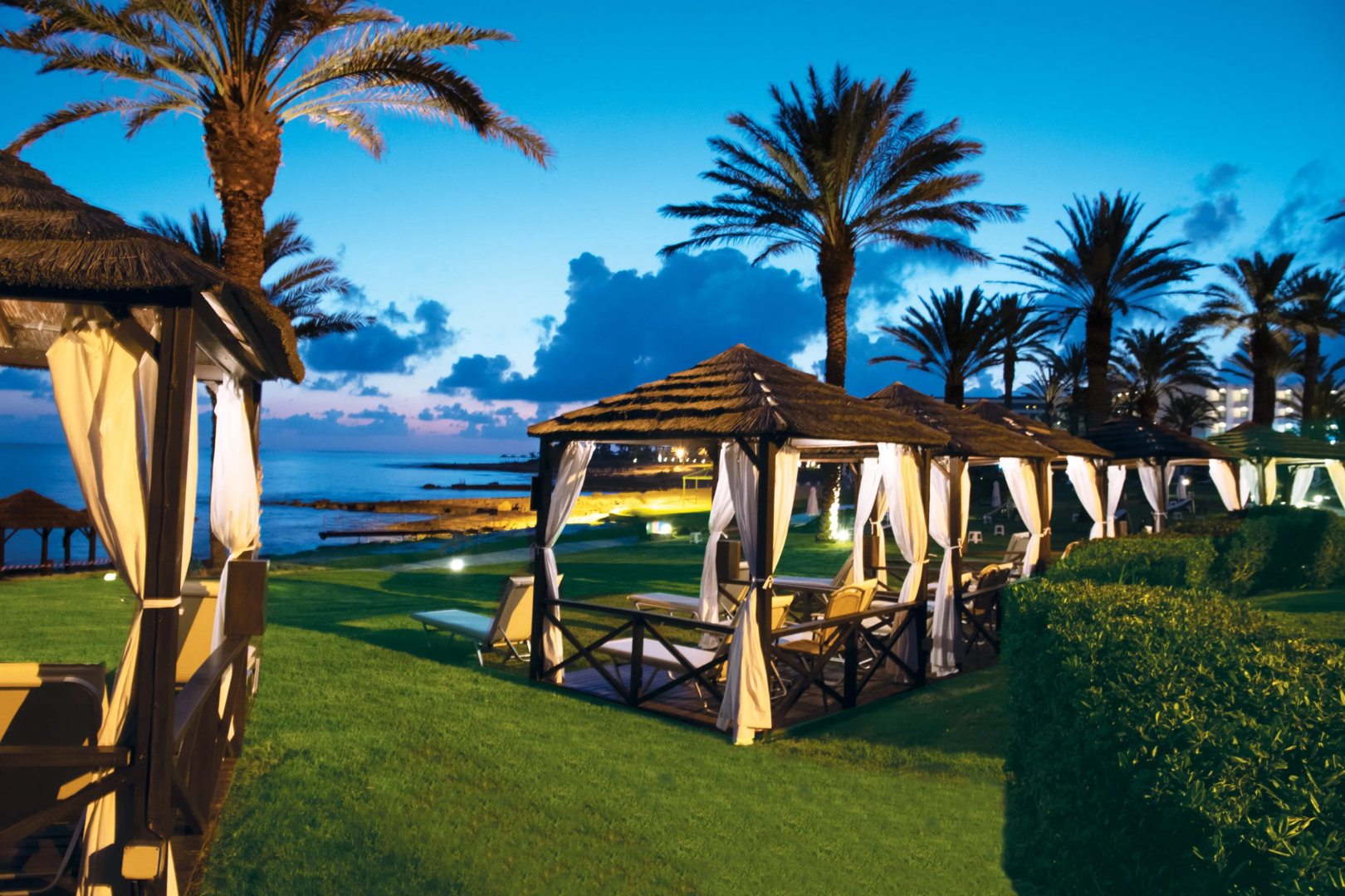 Foto - Constantinou Bros Athena Royal Beach Hotel