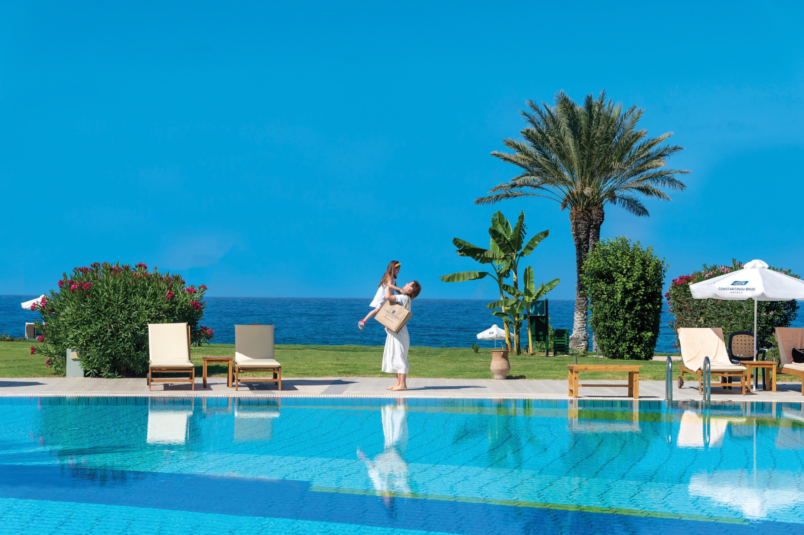 Photo - Constantinou Bros Athena Beach Hotel