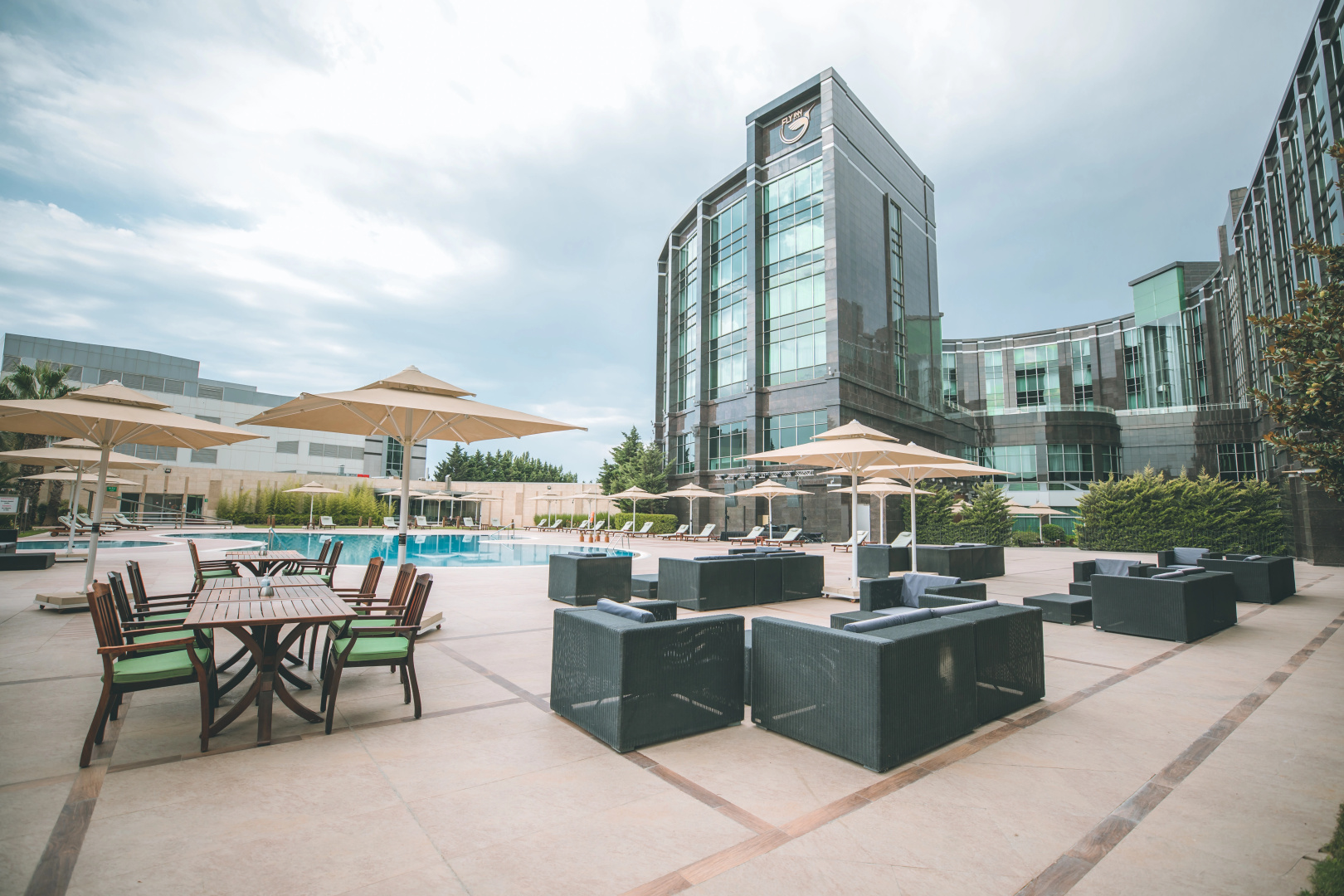 Foto - Fly Inn Baku