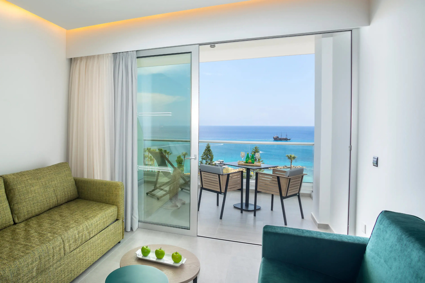 Foto - Cavo Maris Beach Hotel