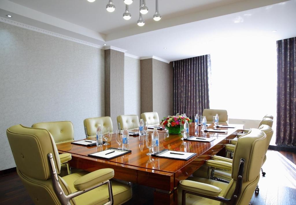 Foto - Damas International Hotel (by Travel Agency)