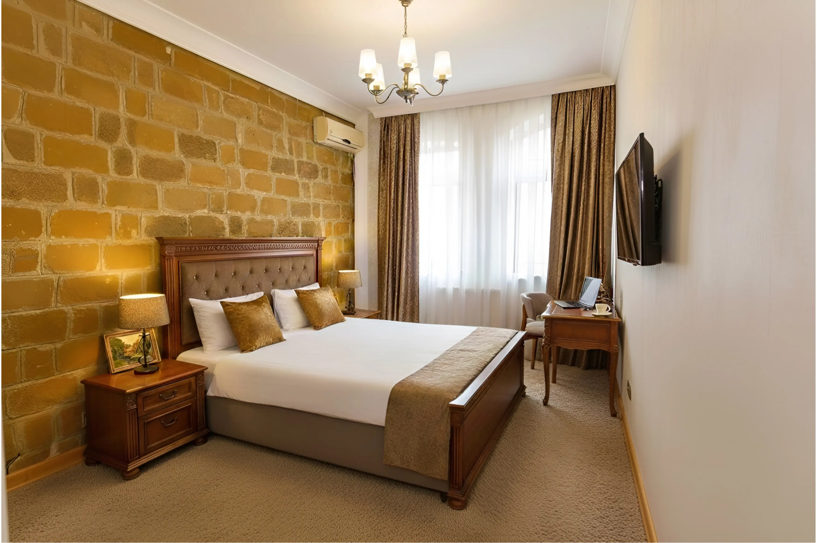 Photo - Senator Boutique Hotel