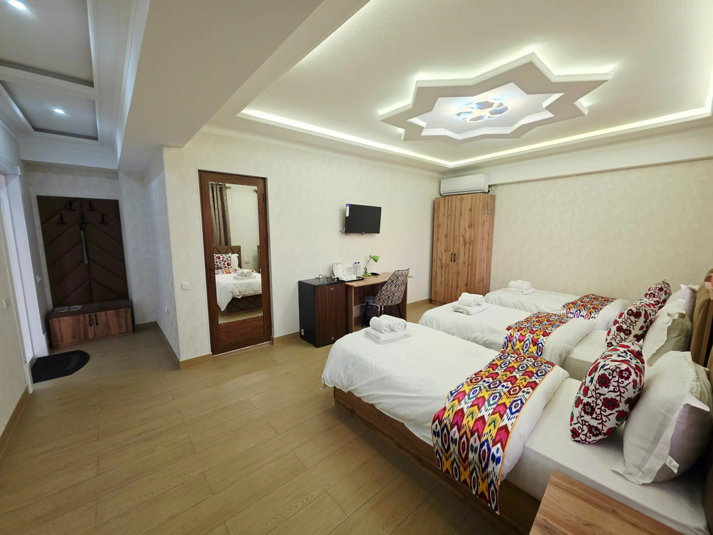 Foto - Imron Hotel