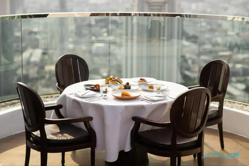 Photo - Tower Club at lebua