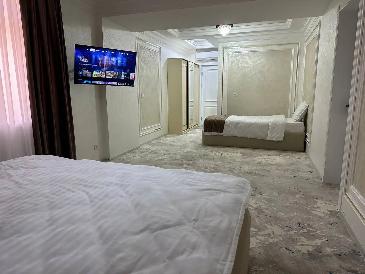 Foto - Ko'k Saroy Plaza Hotel