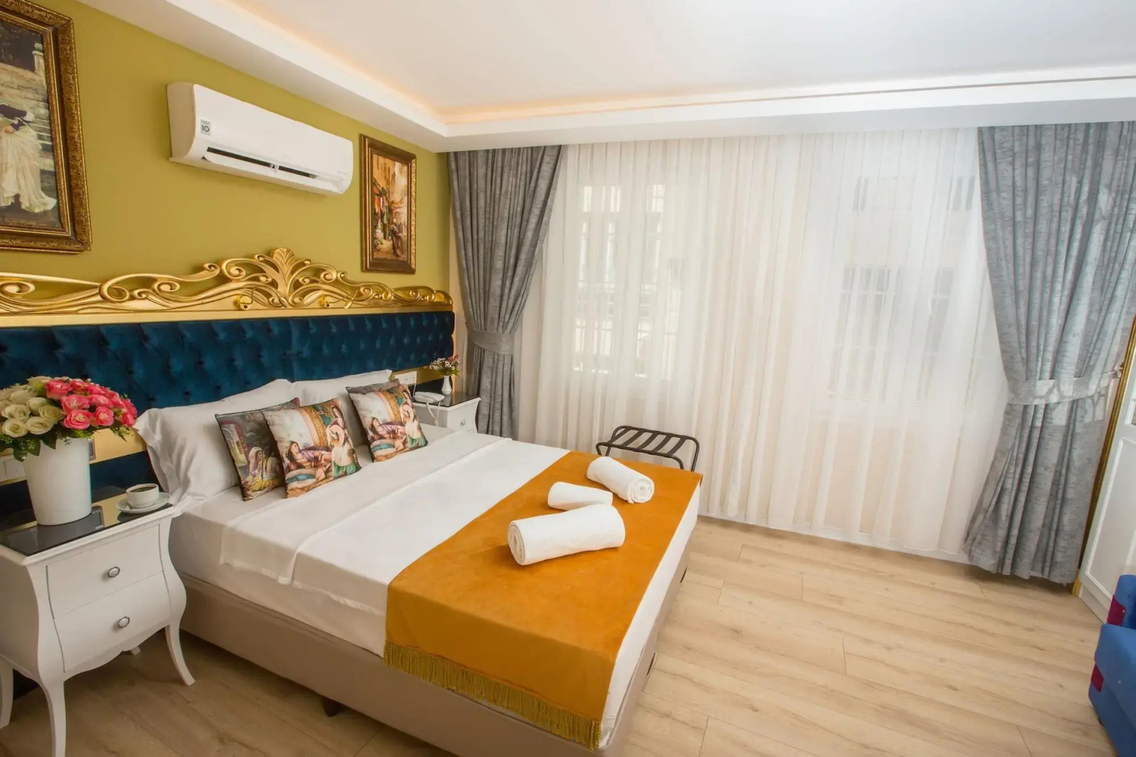 Photo - Atlantis Royal Hotel