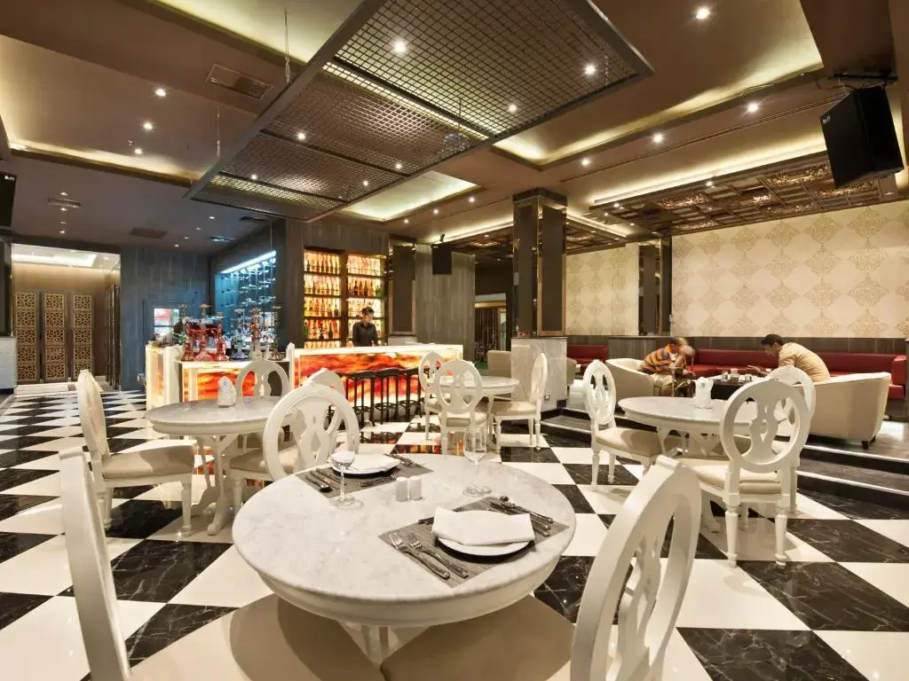 Photo - Graceland Bangkok by Grace Hotel - SHA Extra Plus