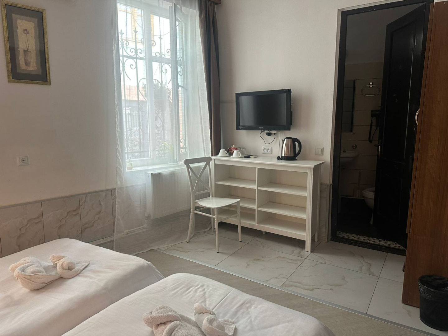 Foto - Tbil Inn Hotel