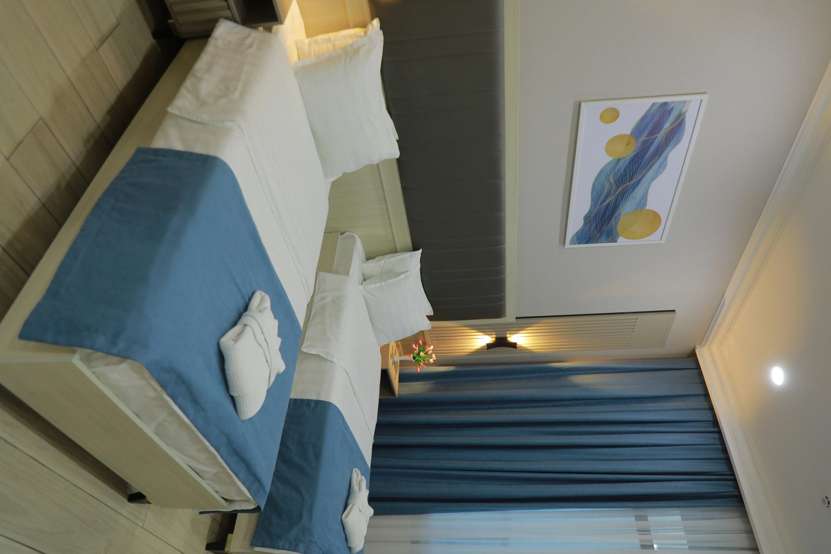 Photo - Human Hotel