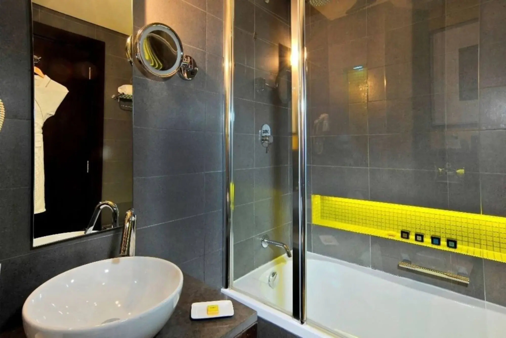Photo - Hues Boutique Hotel
