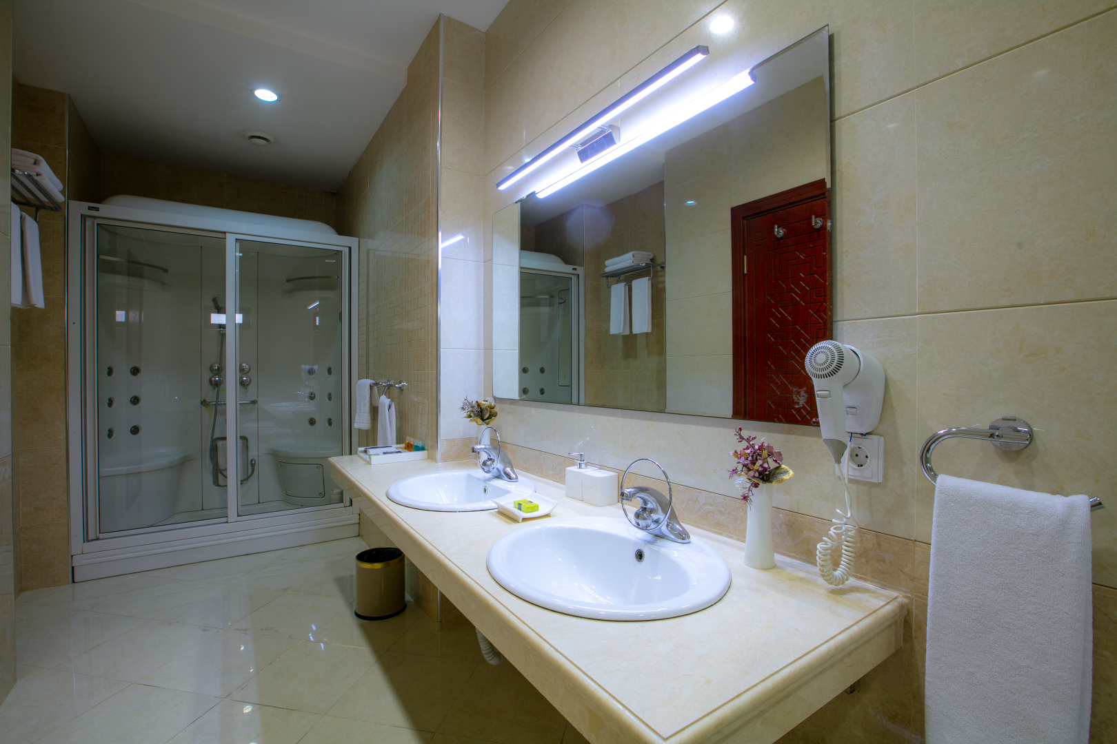 Photo - Shah Palace Luxury Museum Hotel