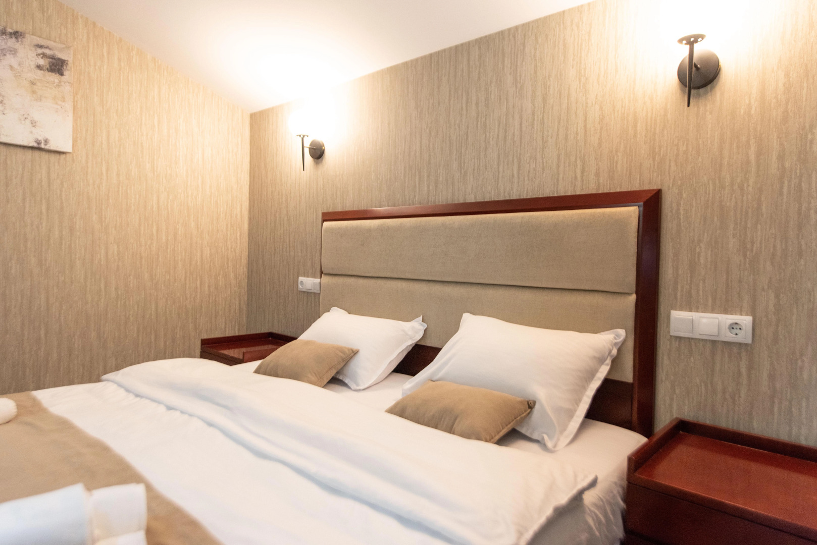 Photo - Kraveli Hotel