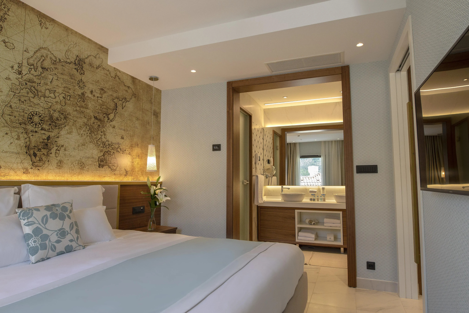 Photo - HUMA Kotor Bay Hotel and Villas