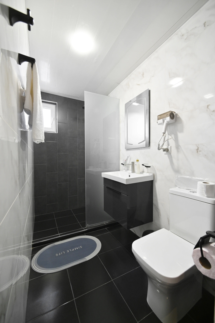 Photo - Mon Invite Hotel