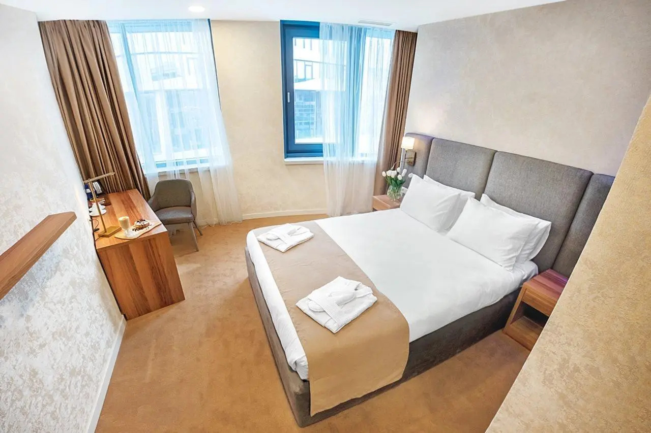 Photo - Meta Business Hotel
