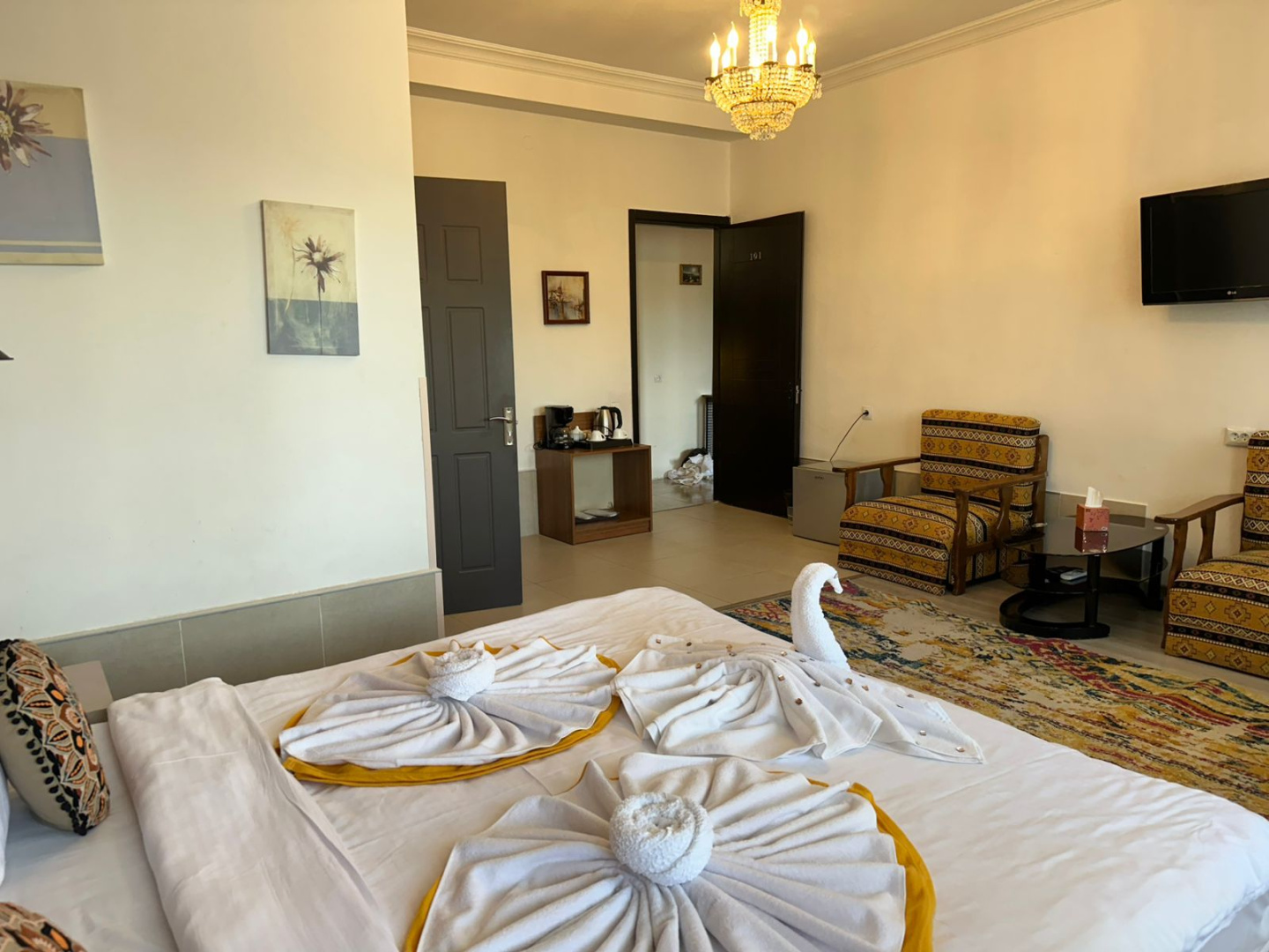Foto - Tbil Inn Hotel