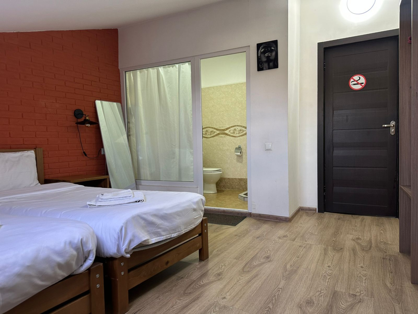 Foto - Tbil Inn Hotel