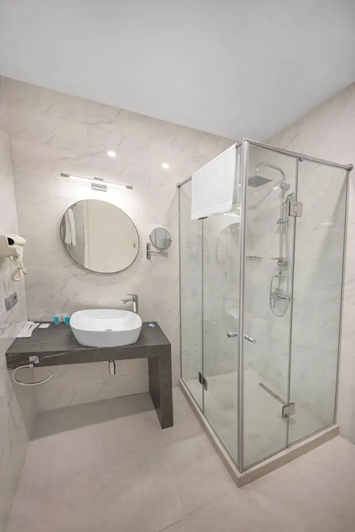 Photo - Meta Business Hotel