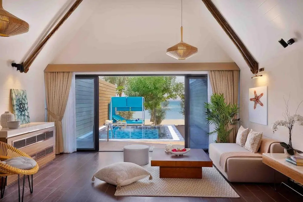 Photo - Anantara World Islands Dubai Resort